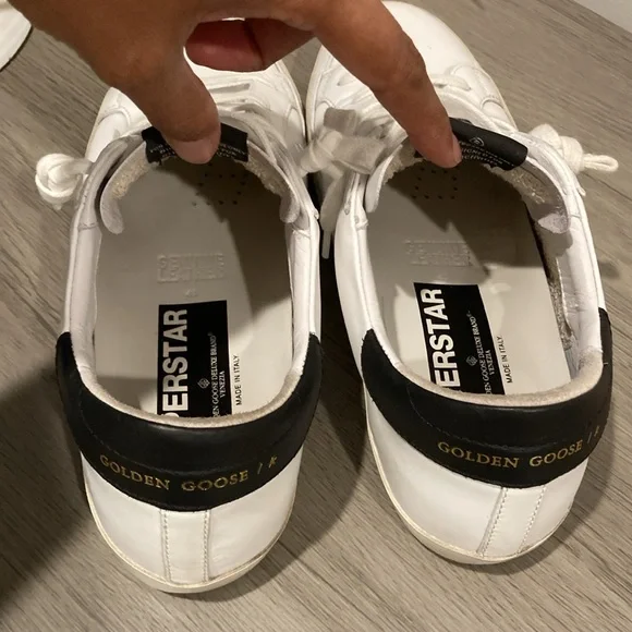 🌊Authentic NWOT Golden Goose Superstars Size 41🌊 - Picture 3 of 10